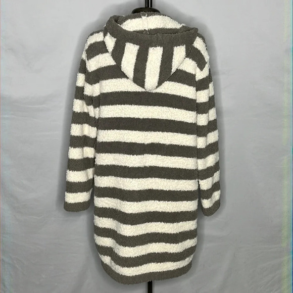 Barefoot Dreams Cozy Chic Striped Hooded Robe (NO BELT) - Size 1 (Small) - Picture 4 of 8